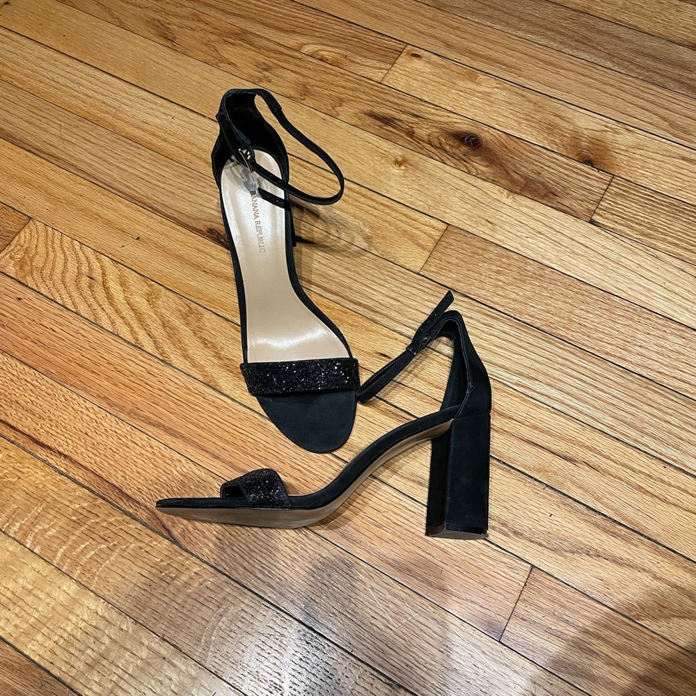 Banana Republic Leather Block Pumps Shiny Glitter Sandals Chunky Strap Ankle 8.5